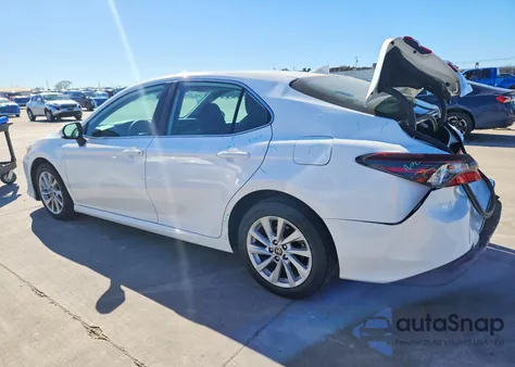 2022 Toyota Camry Le из США, поврежденный, VIN 4T1C11AK4NU057281